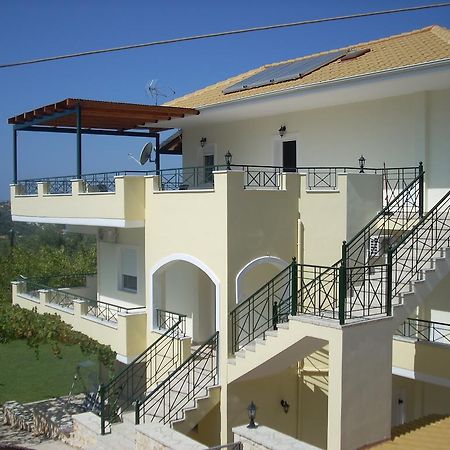 Villa Vera Sívota エクステリア 写真