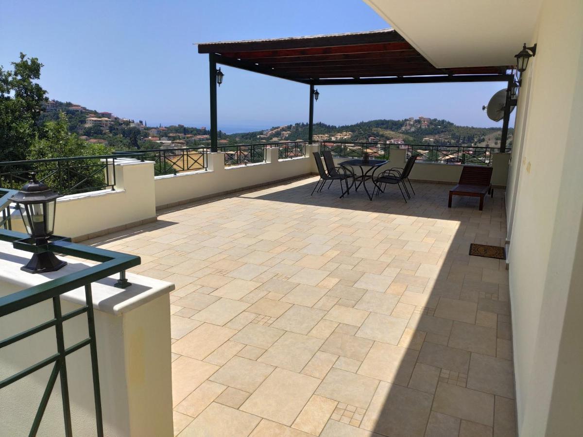 Villa Vera Sívota エクステリア 写真