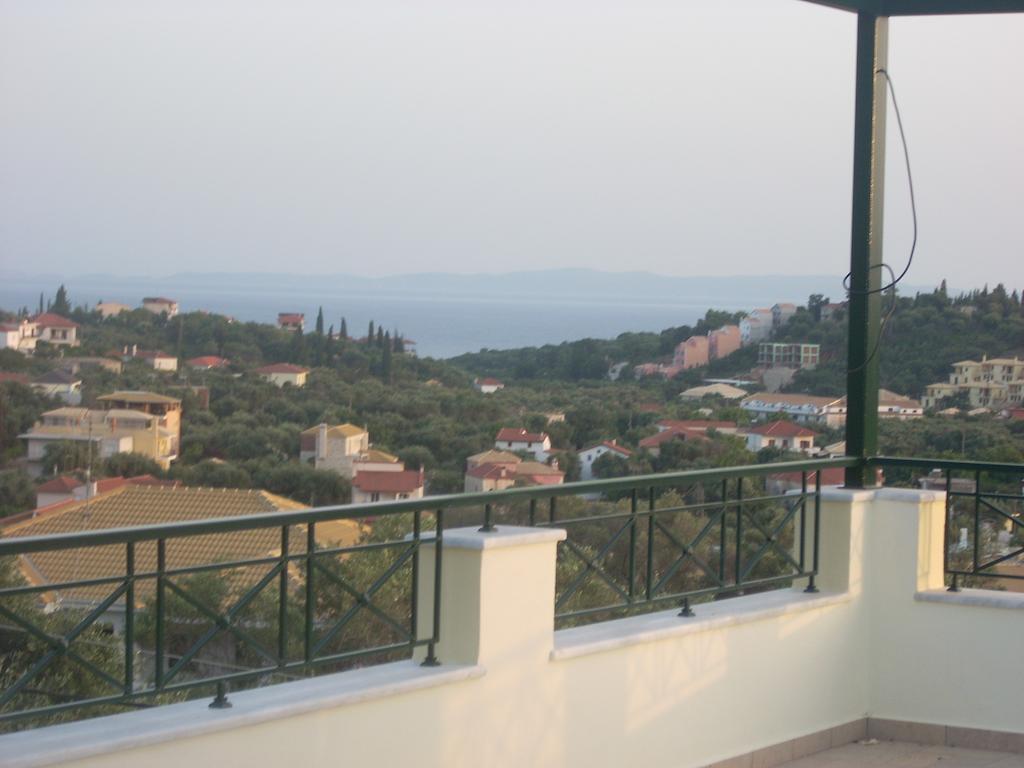 Villa Vera Sívota エクステリア 写真