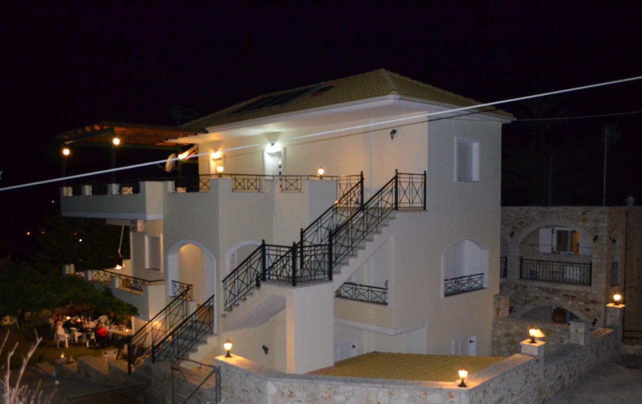 Villa Vera Sívota エクステリア 写真